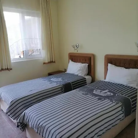 Hotell семеен сандим Kŭrdzhali