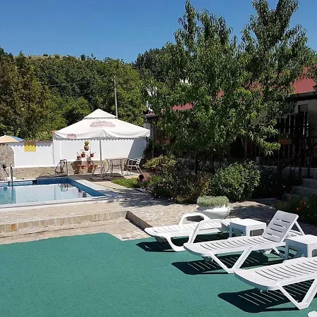 Hotell семеен сандим 2*