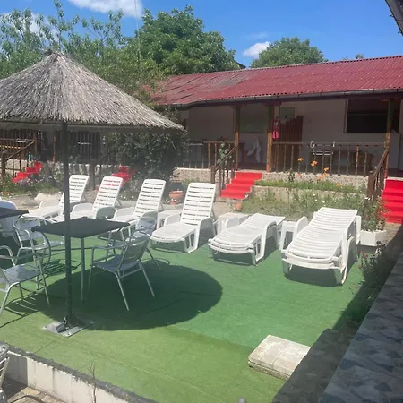 Hotel семеен сандим 2*