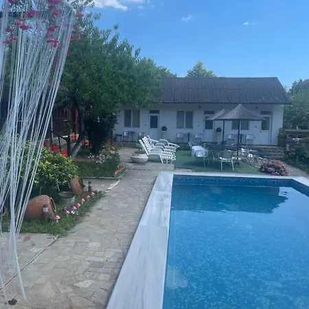 семеен сандим Hotel